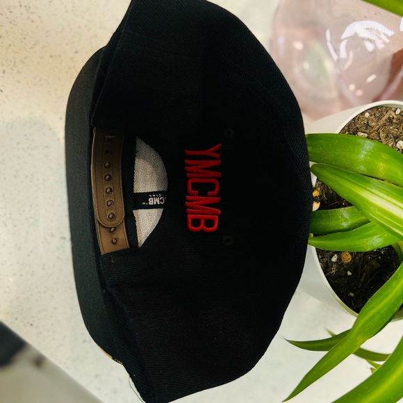 RED/CHEETAH PRINT YMCMB OFFICIAL SNAPBACK - Picture 2 of 5